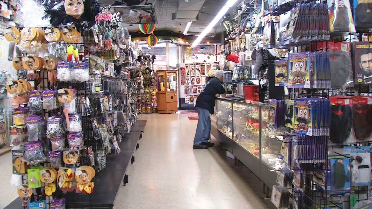 Caufields interior